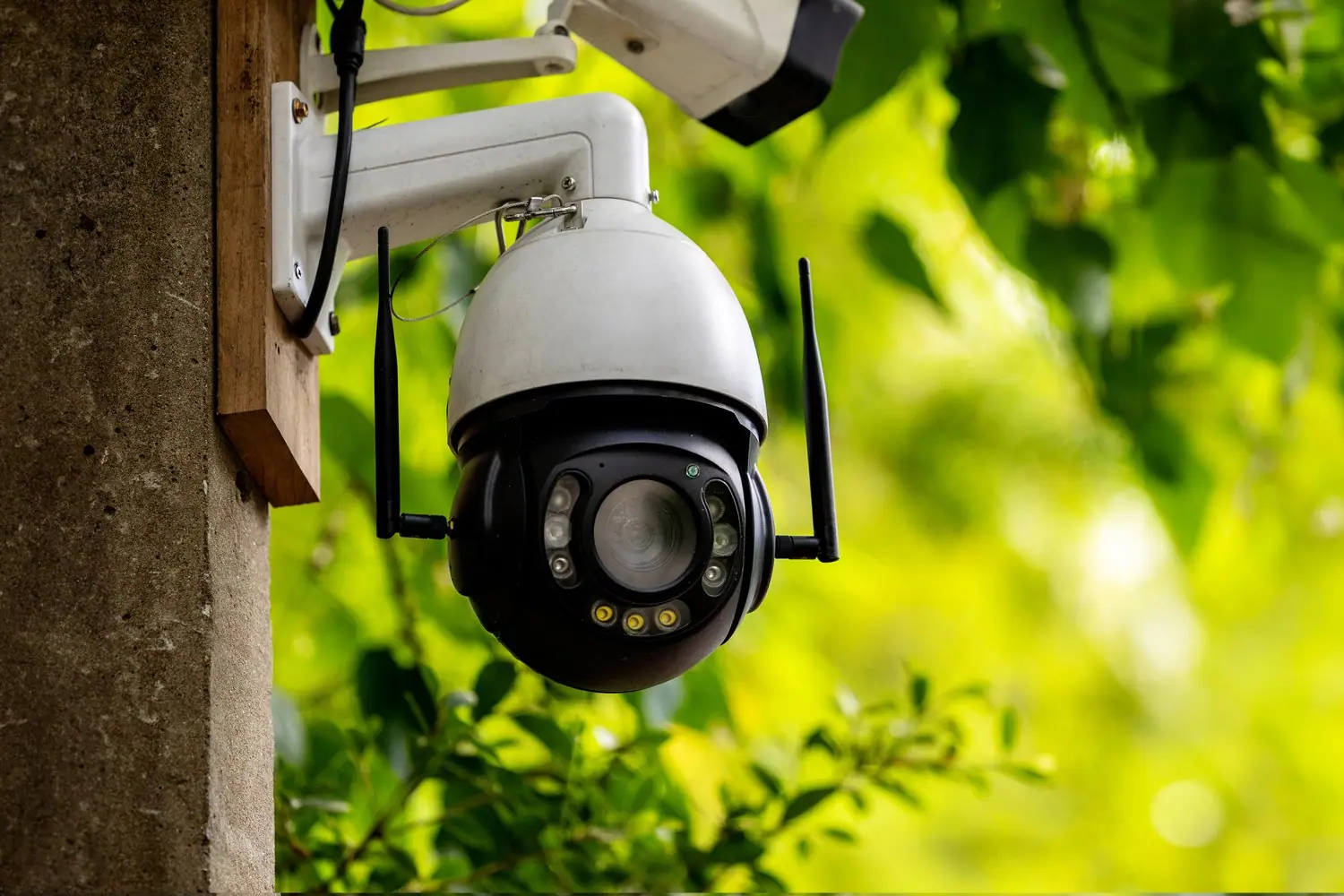 Domowe systemy monitoringu - jak zadbać o bezpieczeństwo